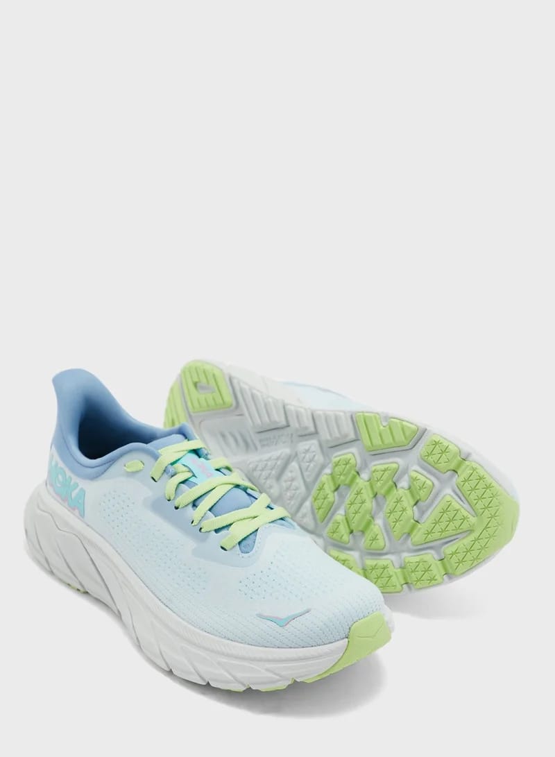 HOKA ARAHI 7 thumbnail