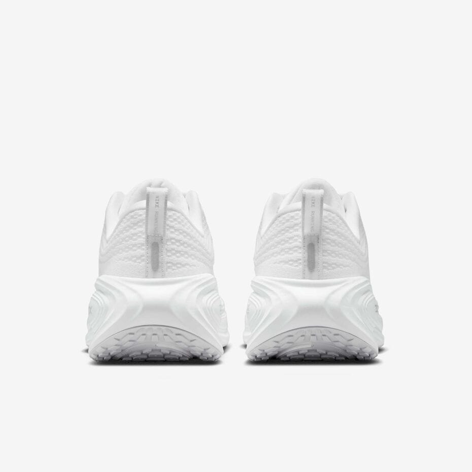 Nike Vomero Plus Run thumbnail
