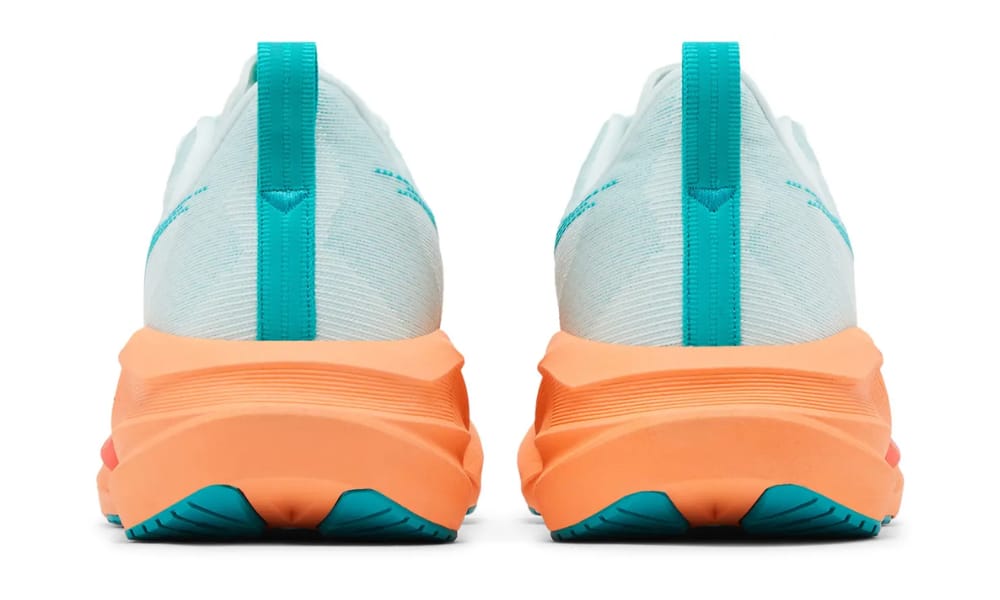 ASICS NOVA BLAST SLE thumbnail